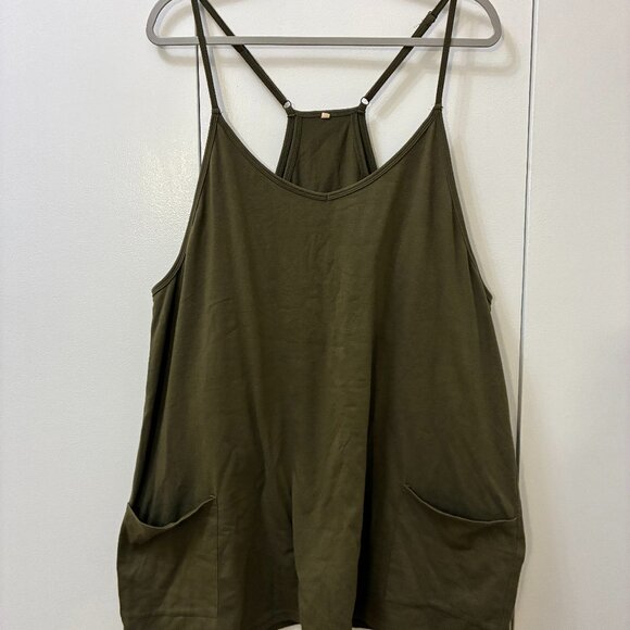 Amazon Romper - Picture 1 of 4